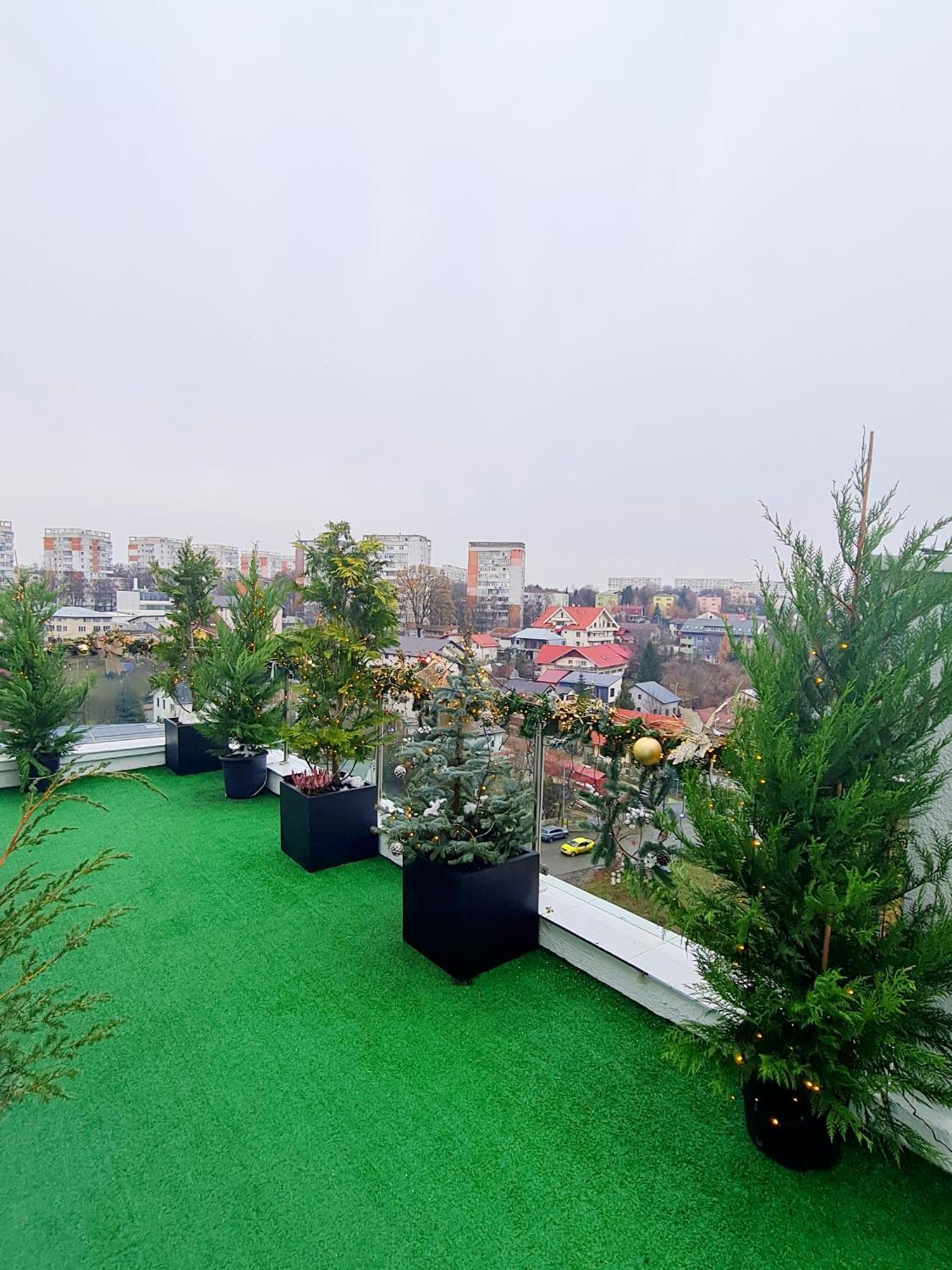 Penthouse View Aeroport Iasi Lejlighed Eksteriør billede