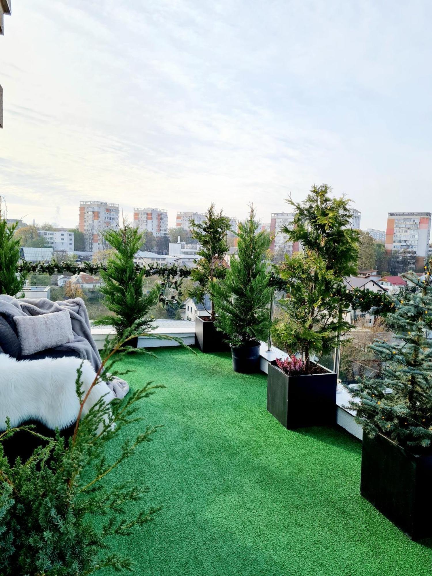 Penthouse View Aeroport Iasi Lejlighed Eksteriør billede